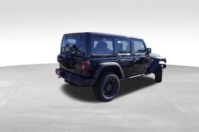 new 2025 Jeep Wrangler car, priced at $47,923