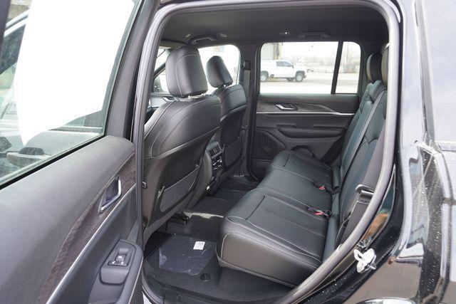 new 2025 Jeep Grand Cherokee car, priced at $42,449