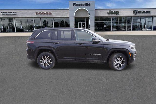 new 2025 Jeep Grand Cherokee car, priced at $42,449