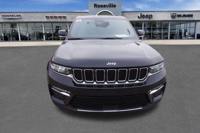 new 2025 Jeep Grand Cherokee car, priced at $42,450