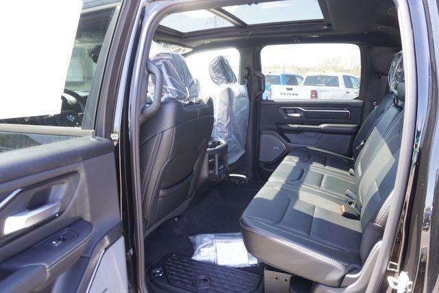 new 2025 Ram 1500 car, priced at $60,301
