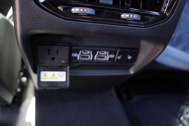 new 2025 Jeep Grand Cherokee car, priced at $40,398