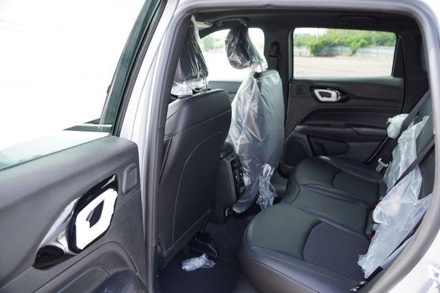 new 2025 Jeep Compass car, priced at $33,165