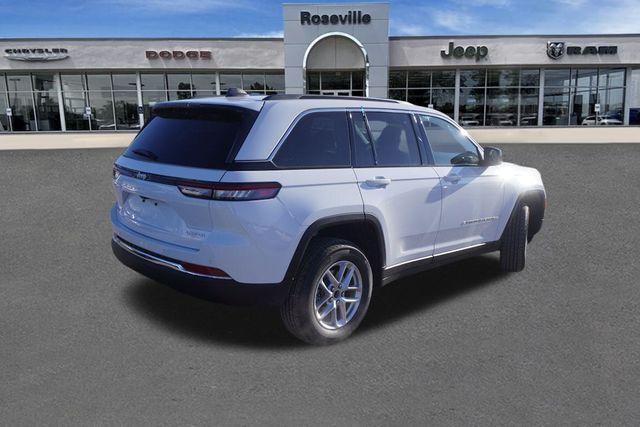 new 2025 Jeep Grand Cherokee car, priced at $35,787