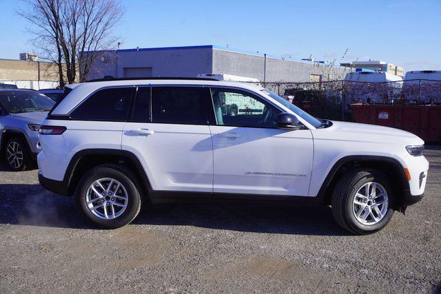 new 2025 Jeep Grand Cherokee car, priced at $35,953