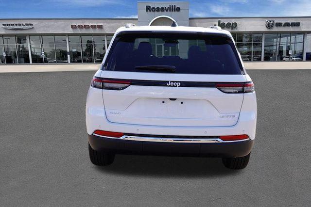 new 2025 Jeep Grand Cherokee car, priced at $41,581