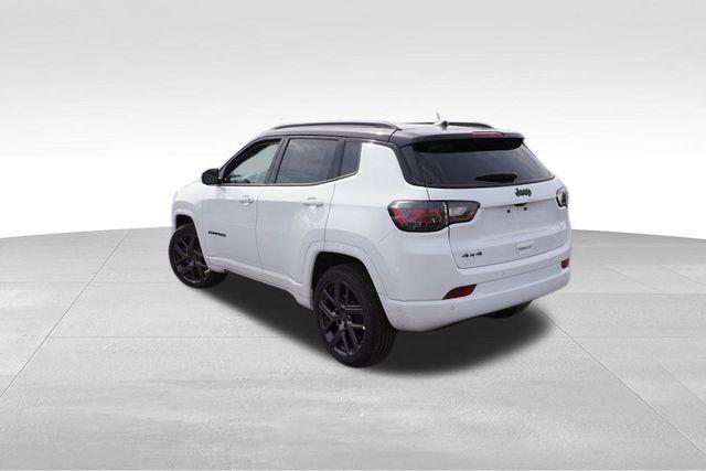 new 2024 Jeep Compass car, priced at $33,049