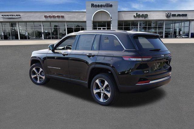 new 2025 Jeep Grand Cherokee car, priced at $44,308