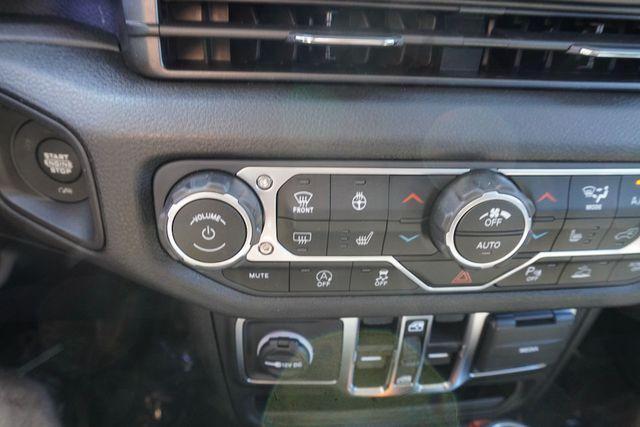 new 2025 Jeep Wrangler car, priced at $45,016