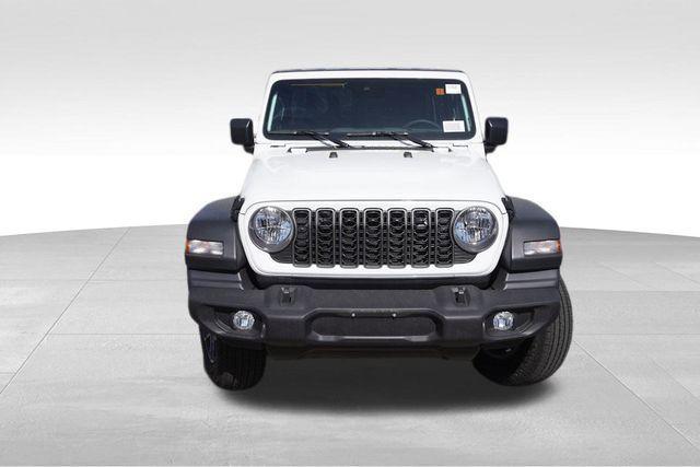 new 2025 Jeep Wrangler car, priced at $41,245