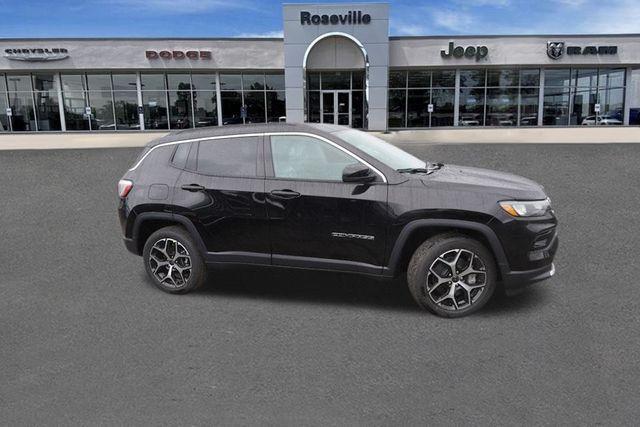 new 2025 Jeep Compass car, priced at $32,256