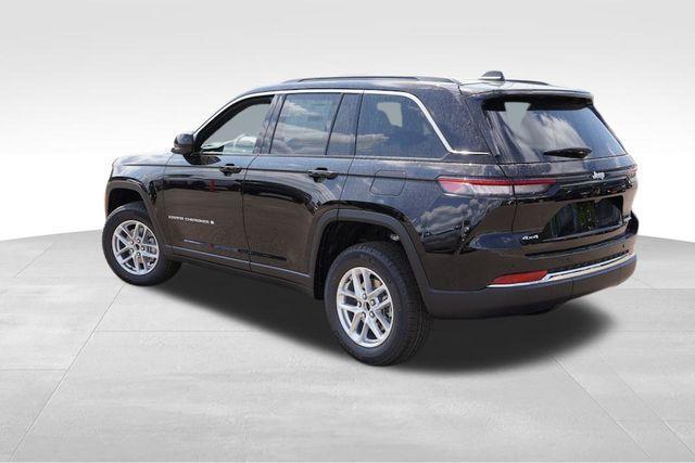 new 2025 Jeep Grand Cherokee car, priced at $37,818