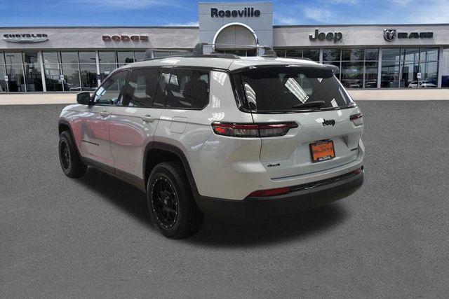 new 2024 Jeep Grand Cherokee L car, priced at $47,692