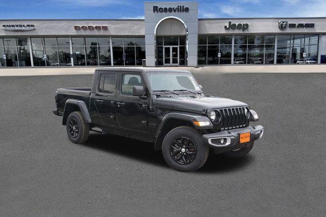 new 2023 Jeep Gladiator car, priced at $49,360