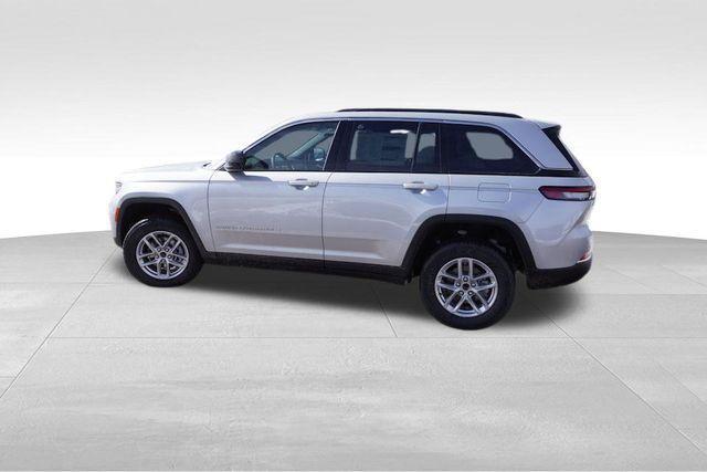 new 2025 Jeep Grand Cherokee car, priced at $37,367