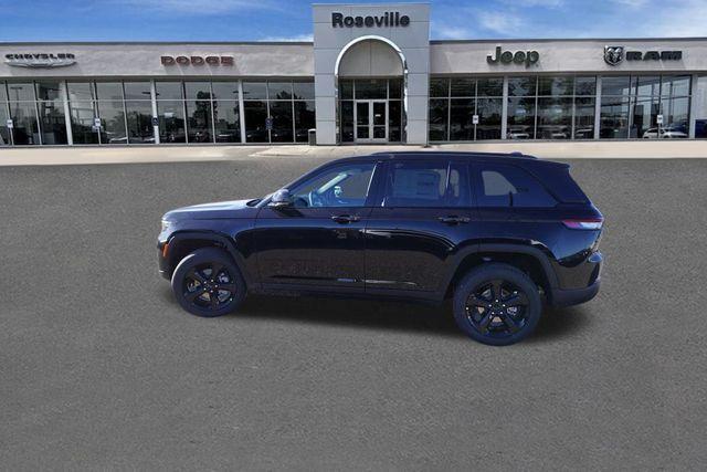 new 2025 Jeep Grand Cherokee car, priced at $44,821