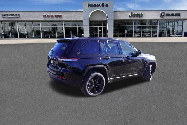 new 2025 Jeep Grand Cherokee car, priced at $44,821