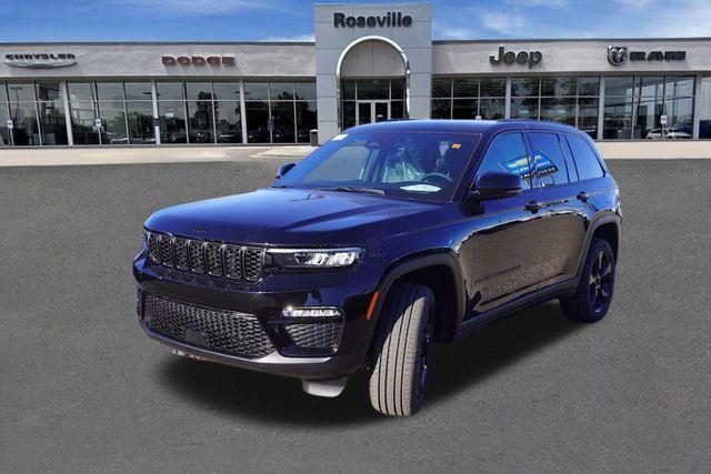 new 2025 Jeep Grand Cherokee car, priced at $44,821