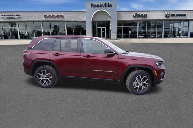 new 2025 Jeep Grand Cherokee car, priced at $47,183