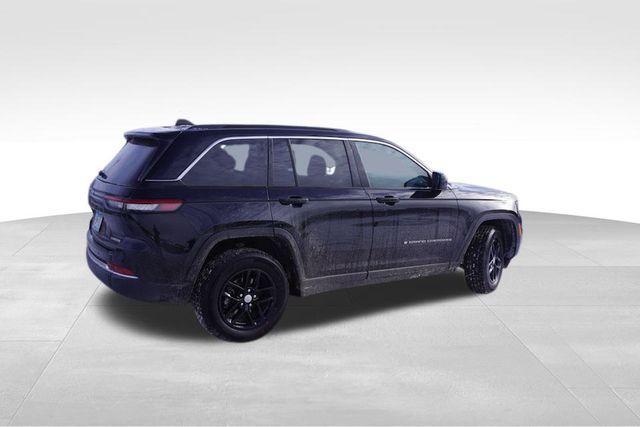 new 2025 Jeep Grand Cherokee car, priced at $34,371