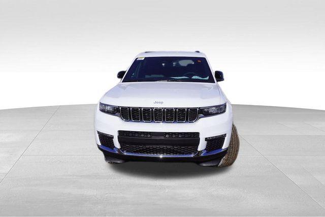 new 2025 Jeep Grand Cherokee L car, priced at $40,358