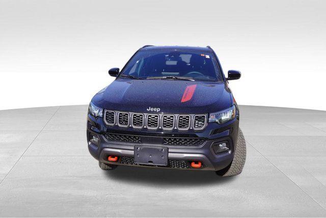 new 2024 Jeep Compass car, priced at $28,205