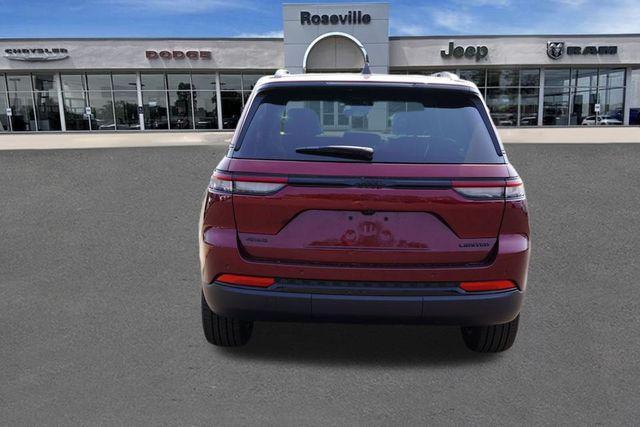 new 2025 Jeep Grand Cherokee car, priced at $46,158