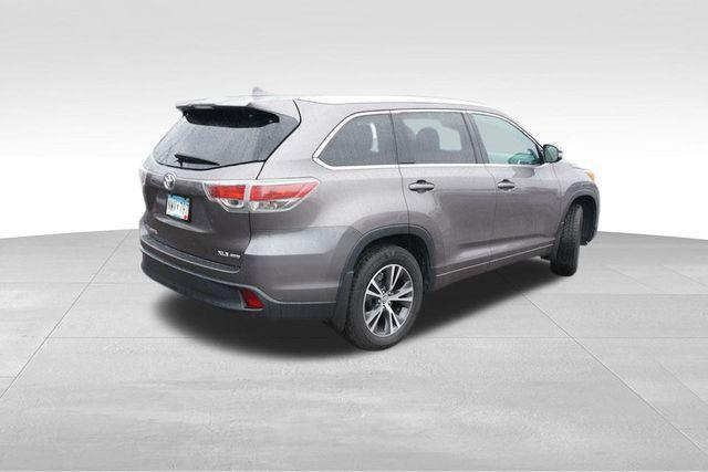used 2016 Toyota Highlander car, priced at $21,743
