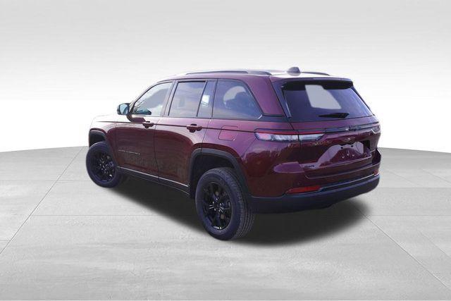 new 2025 Jeep Grand Cherokee car, priced at $36,454
