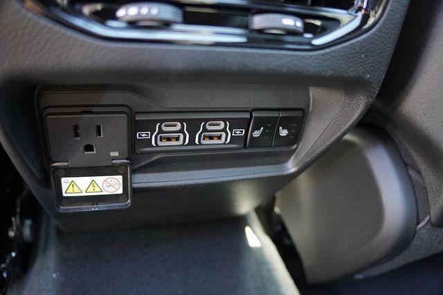 new 2025 Jeep Grand Cherokee car, priced at $44,087