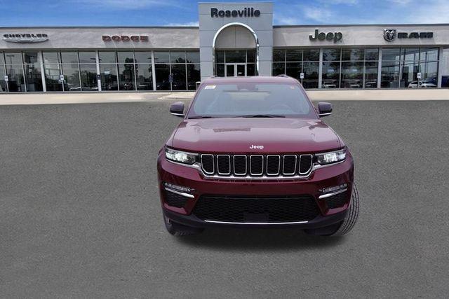 new 2025 Jeep Grand Cherokee car, priced at $42,450