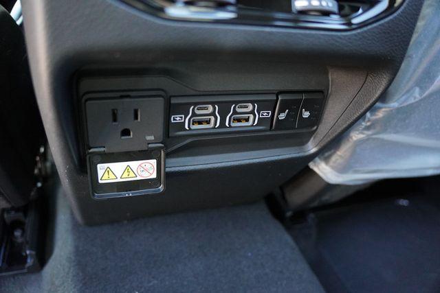 new 2025 Jeep Grand Cherokee car, priced at $43,694