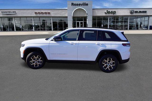new 2025 Jeep Grand Cherokee car, priced at $43,694