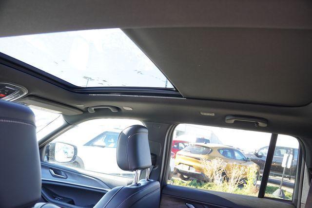 new 2025 Jeep Grand Cherokee car, priced at $44,400