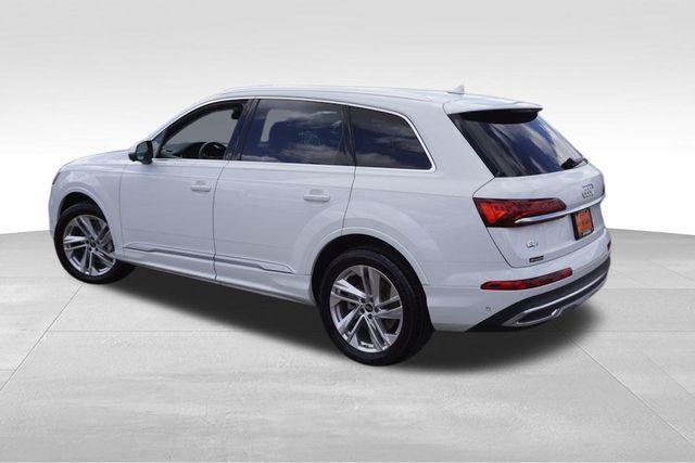 used 2023 Audi Q7 car, priced at $36,594