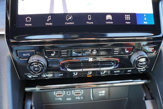 new 2025 Jeep Grand Cherokee L car, priced at $43,324