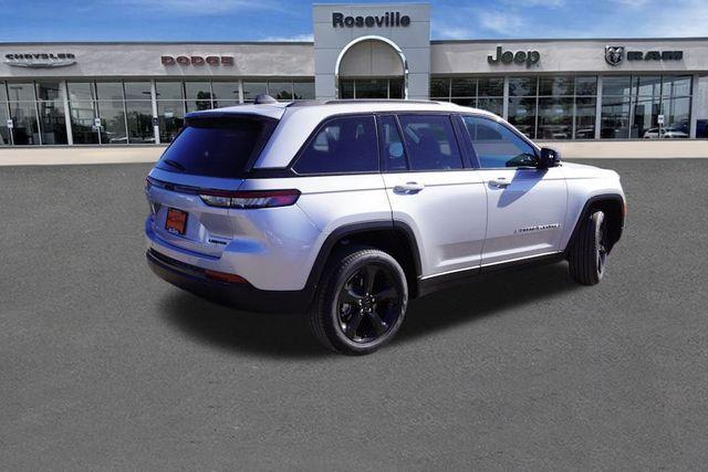 new 2024 Jeep Grand Cherokee car, priced at $45,359