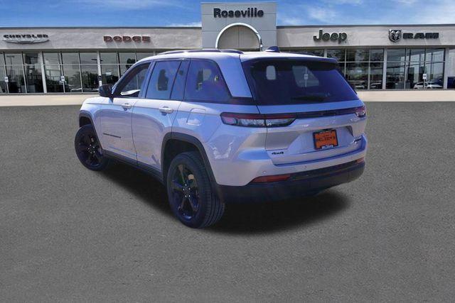 new 2024 Jeep Grand Cherokee car, priced at $45,359