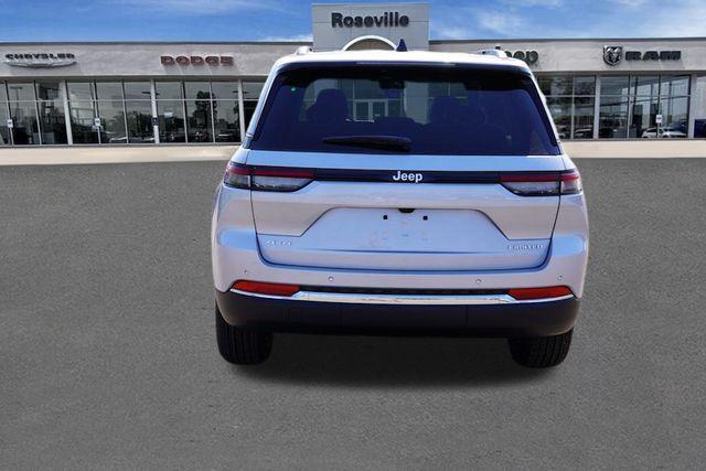 new 2025 Jeep Grand Cherokee car, priced at $41,899