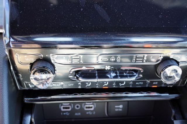 new 2025 Jeep Grand Cherokee car, priced at $41,899