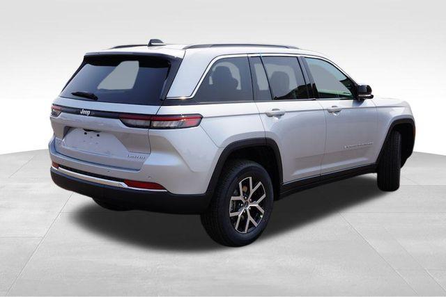 new 2025 Jeep Grand Cherokee car, priced at $41,208