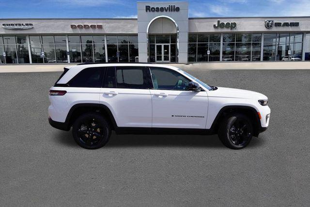new 2025 Jeep Grand Cherokee car, priced at $49,480