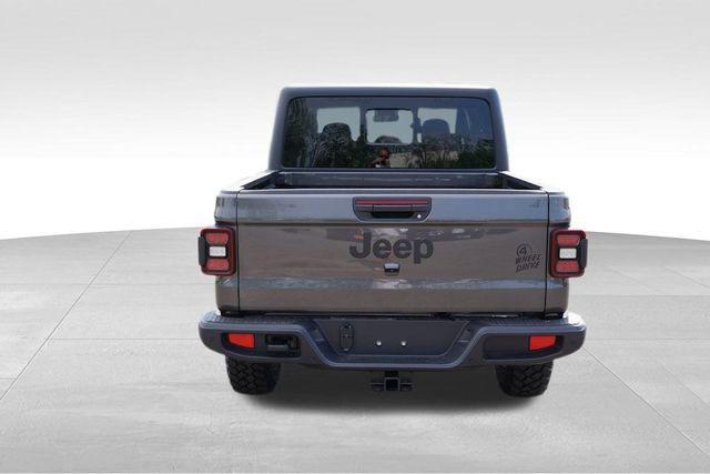 new 2025 Jeep Gladiator car, priced at $46,029