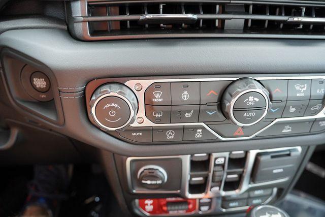 new 2025 Jeep Wrangler car, priced at $54,619