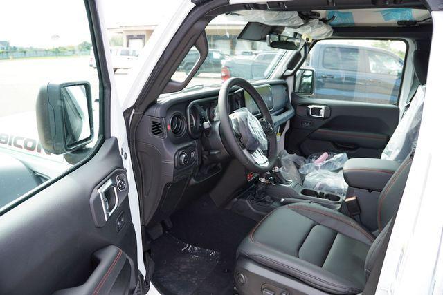 new 2025 Jeep Wrangler car, priced at $54,619