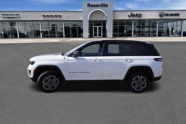 new 2024 Jeep Grand Cherokee 4xe car, priced at $51,471