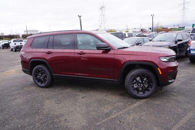 new 2025 Jeep Grand Cherokee L car, priced at $45,179