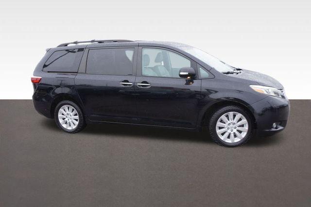 used 2015 Toyota Sienna car, priced at $22,964