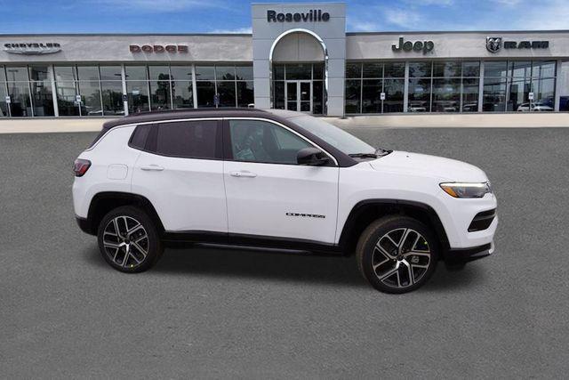 new 2025 Jeep Compass car, priced at $38,076