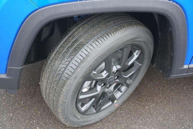 new 2026 Jeep Compass car, priced at $29,189